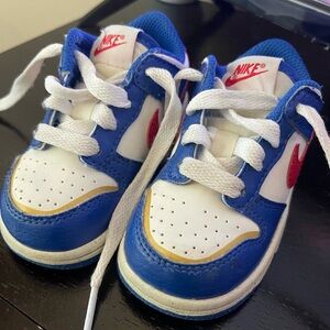 6c Toddler Nike “superhero” dunks